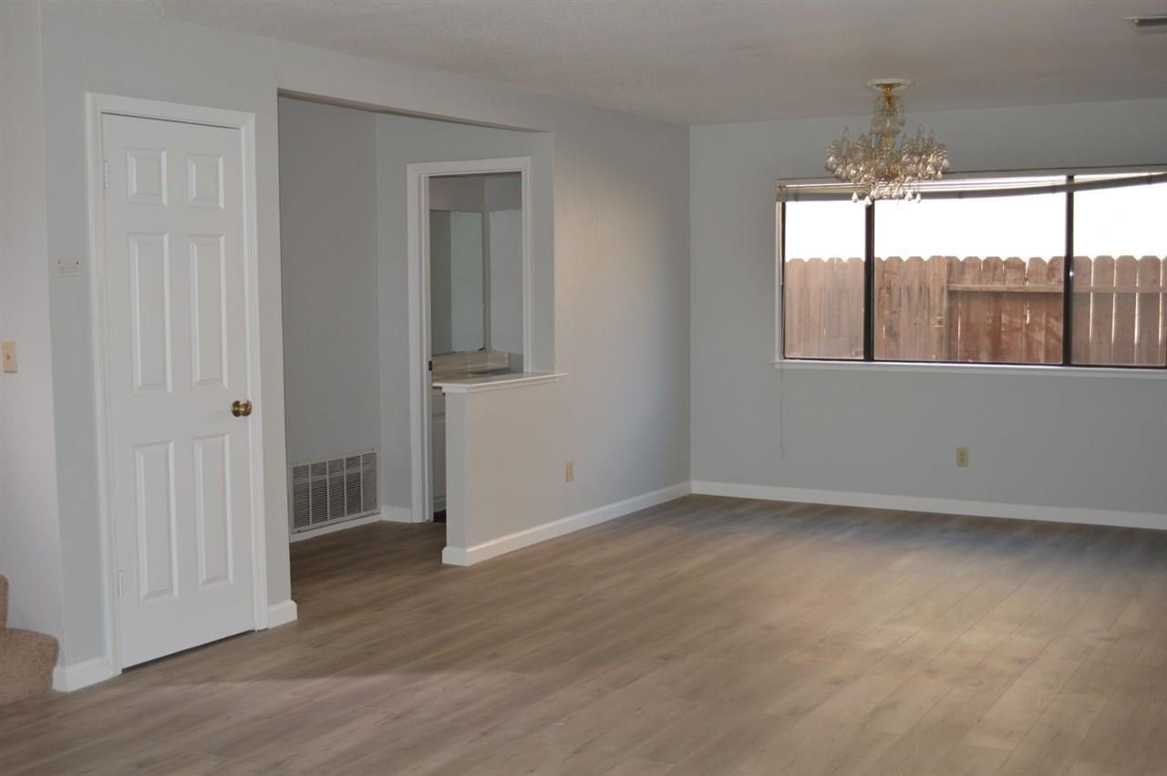 217 Mitchum Dr #1 - Photo 3 of 12
