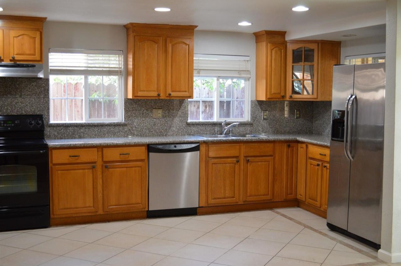 217 Mitchum Dr #1 - Photo 4 of 12