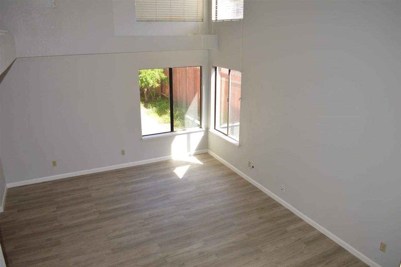 217 Mitchum Dr #1 - Photo 7 of 12