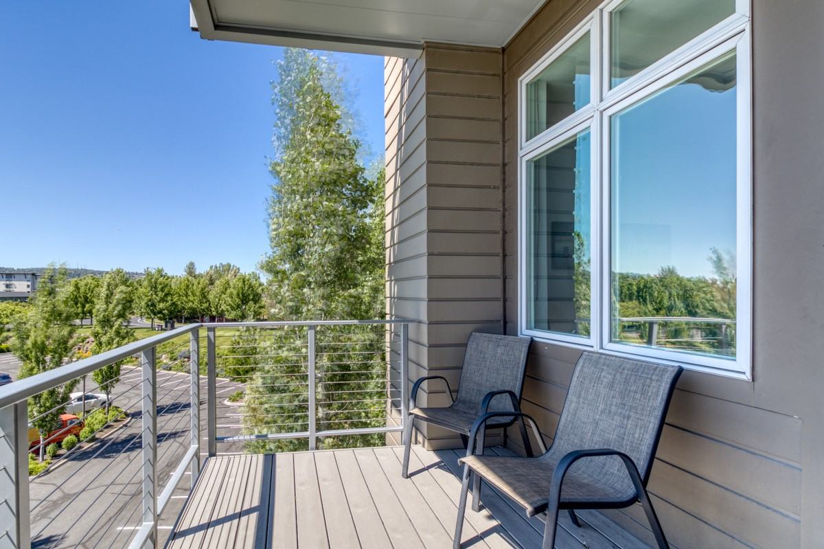 291 Sw Bluff Dr #230 - Photo 5 of 22