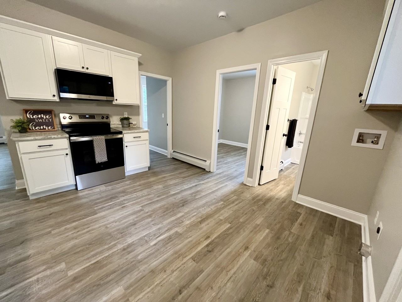 17 Lawrence St 1st Fl #1 - Photo 6 of 20
