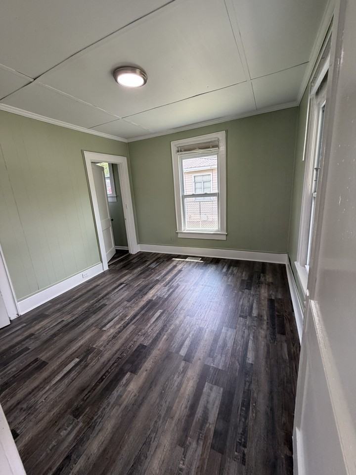 714 Henderson Ave #1 - Photo 6 of 16