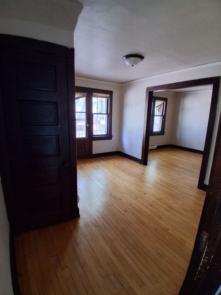 3179 North 39th Street - Photo 5 of 19