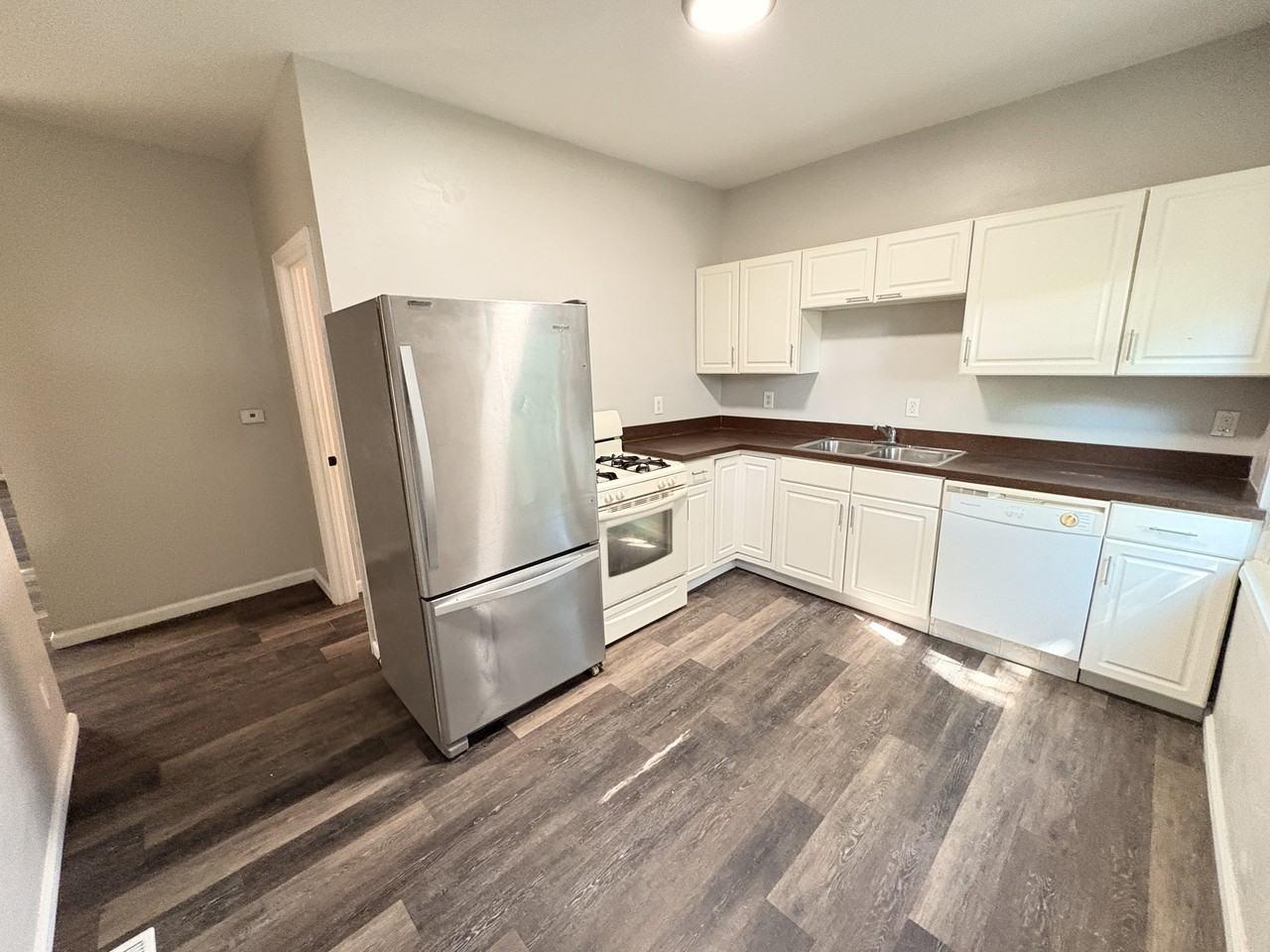 2000 Kraft St #1 - Photo 2 of 18