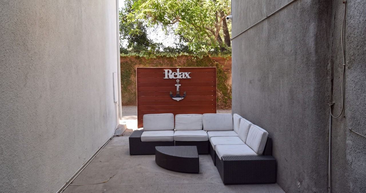Azul Apartments - Photo 3 of 25