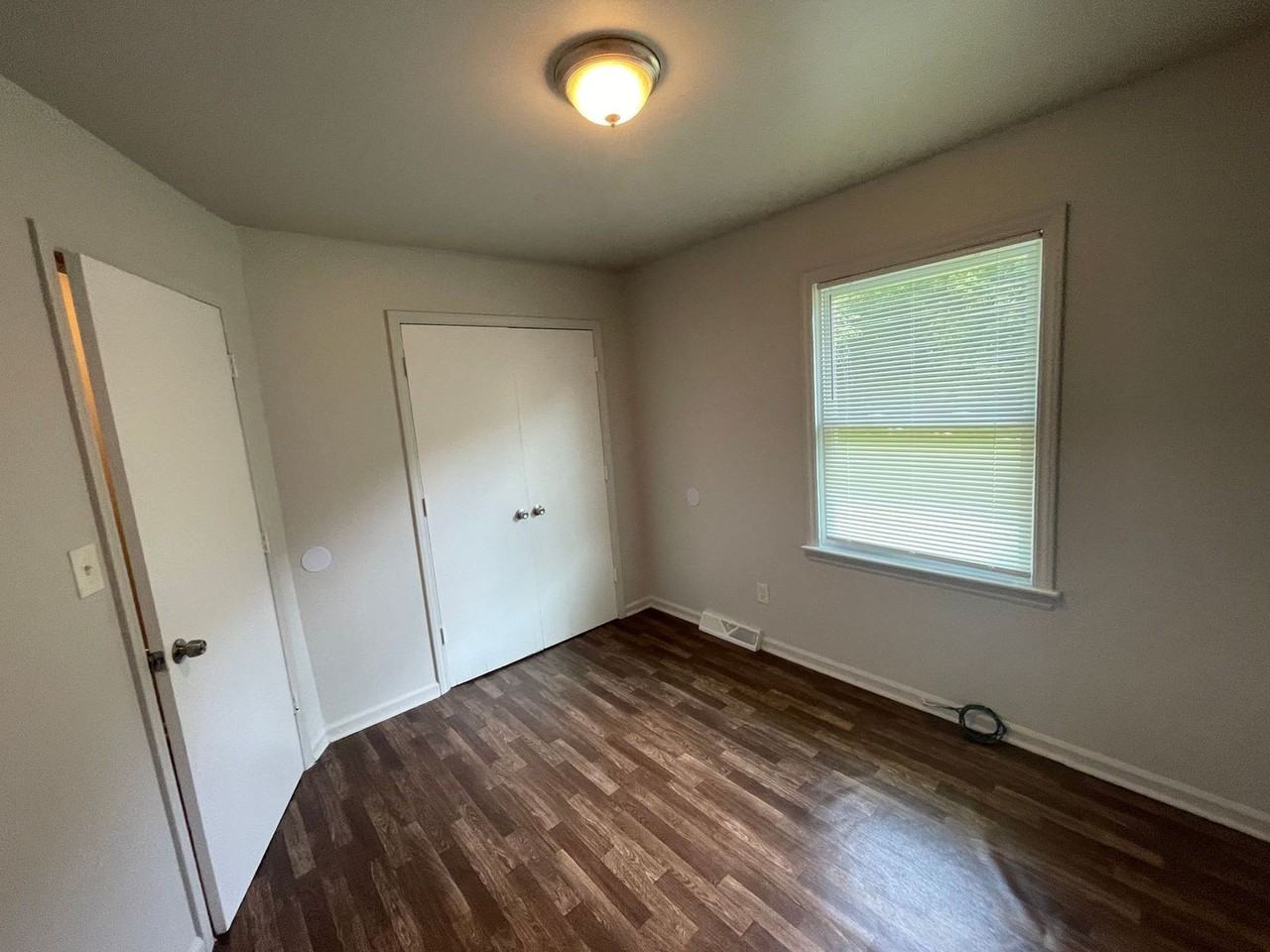 Chesterfield Court - Photo 6 of 27