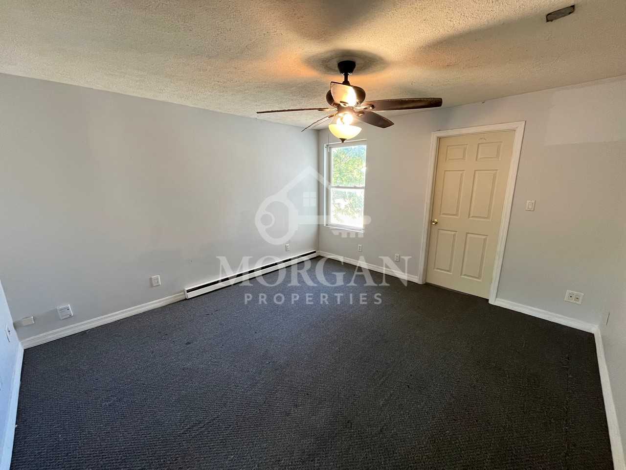 1218 S 18th St #4 - Photo 2 of 5