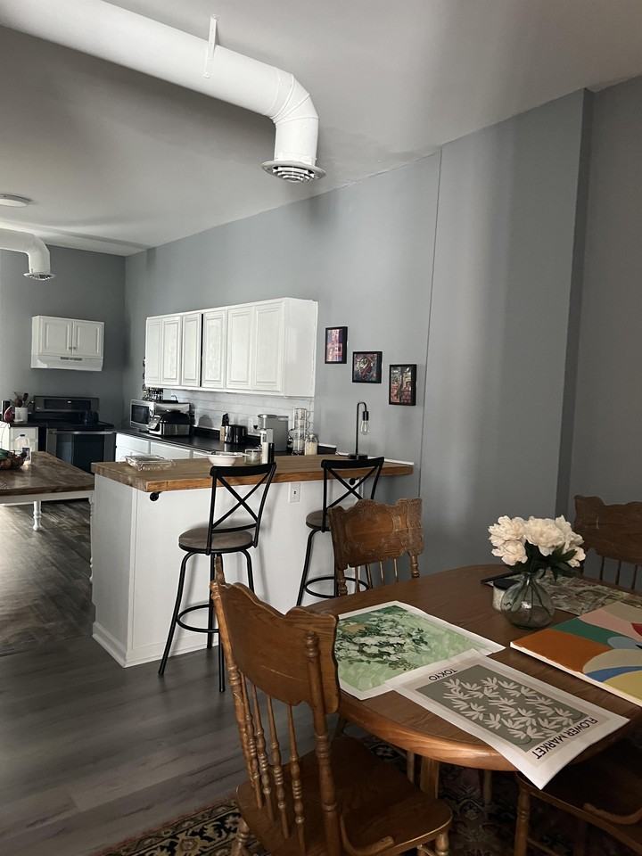 21 Main St #3