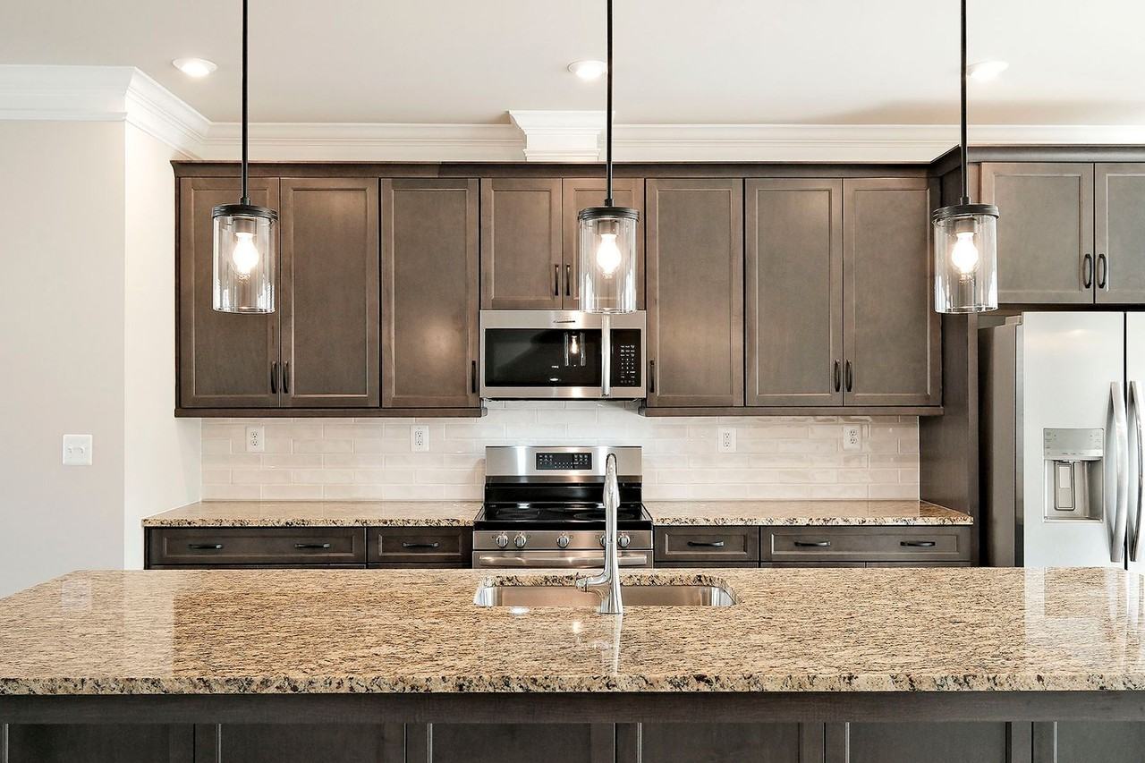 4012 4012 Talen Ln - Photo 3 of 22