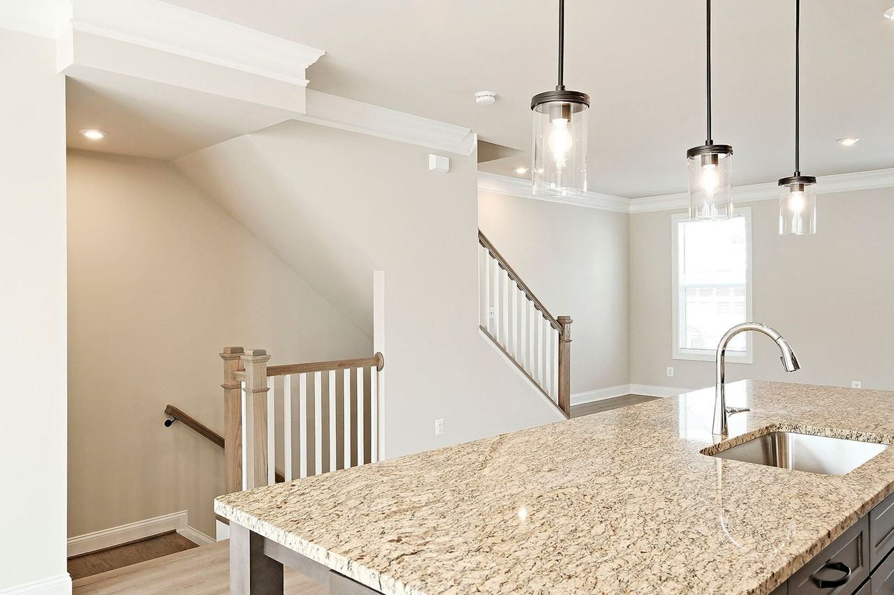 4012 4012 Talen Ln - Photo 6 of 22