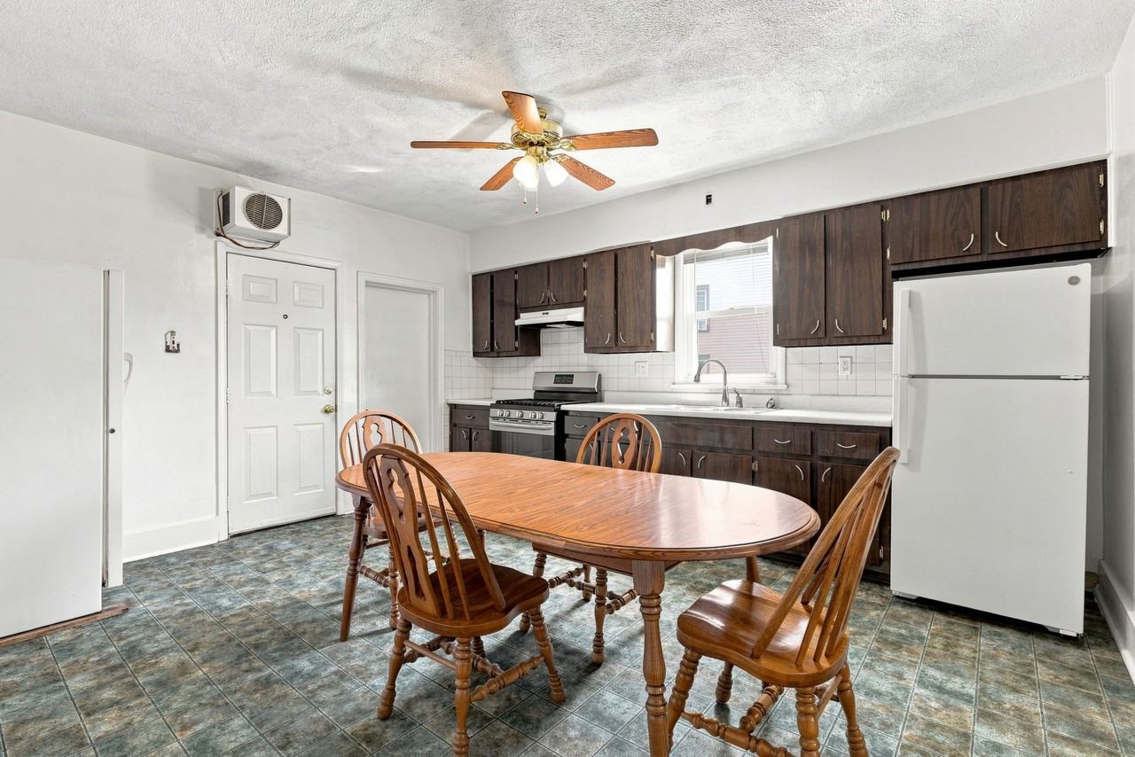 320 Main Street - 1New Kensington PA 15068 #1 - Photo 4 of 15