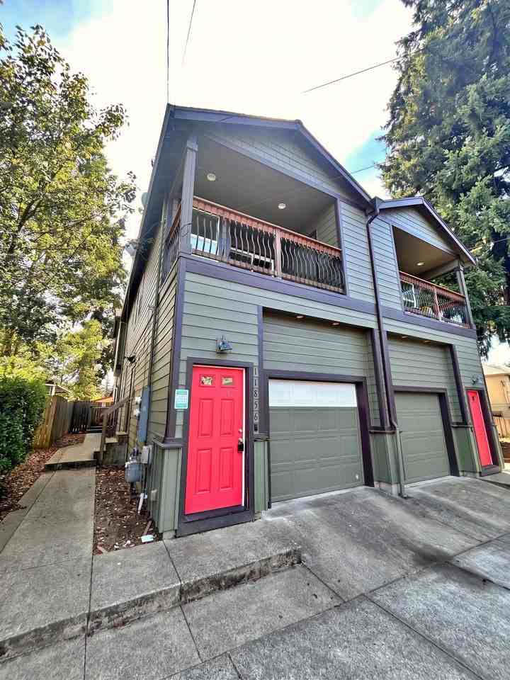 11856 Se Pine St #11856 - Photo 2 of 33