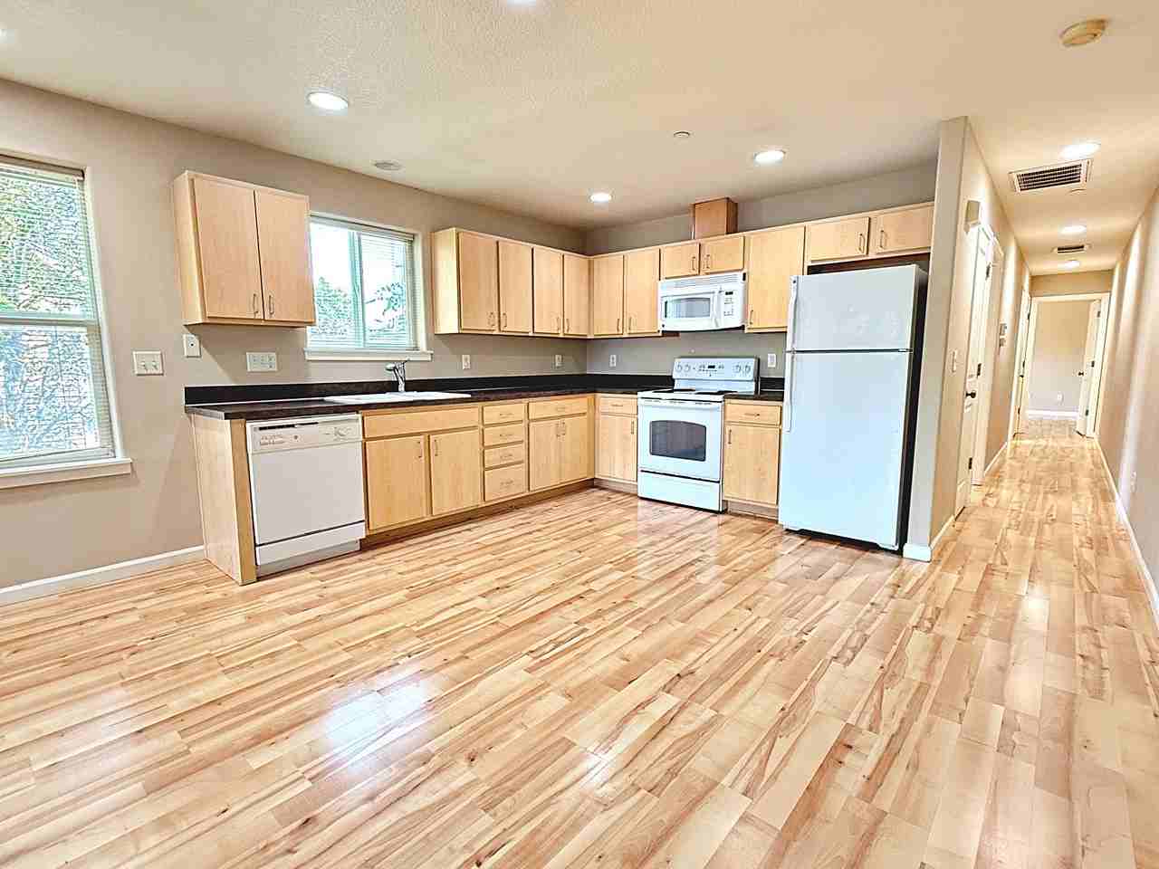 11856 Se Pine St #11856 - Photo 7 of 33