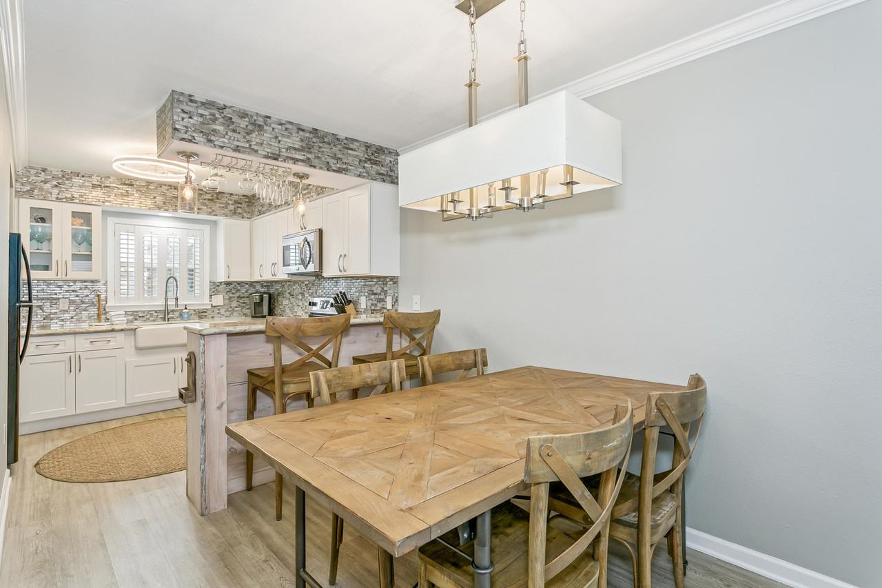 1650 Via De Luna Dr #B3 - Photo 2 of 21