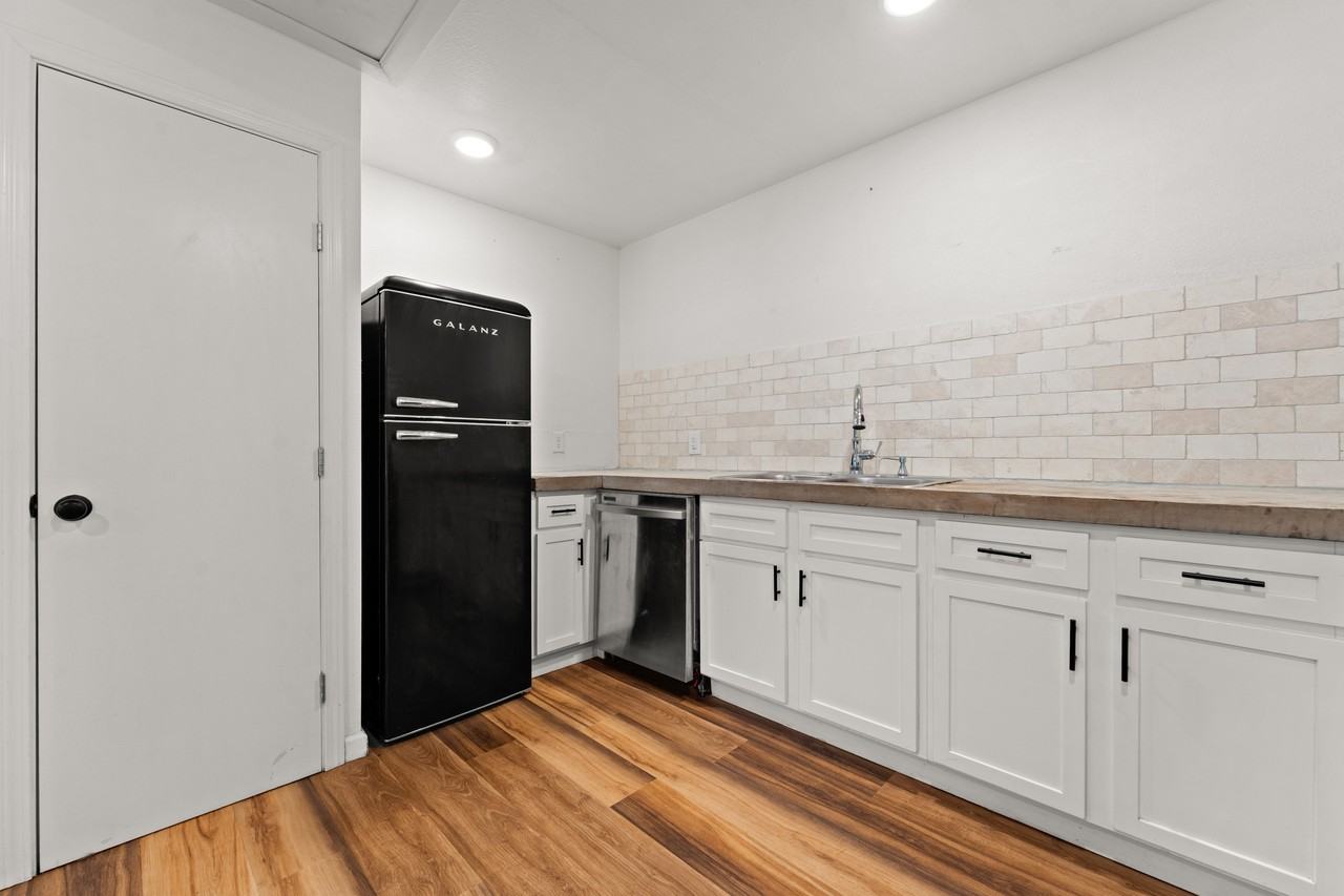 3301 Morrow Ave #A - Photo 7 of 10