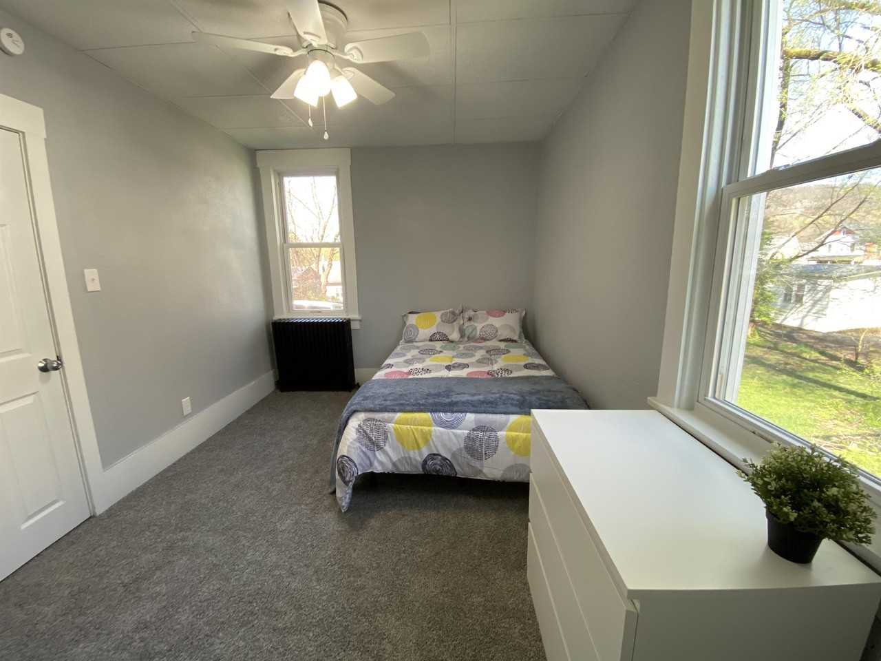 136 N 9th St #1 - Photo 7 of 10
