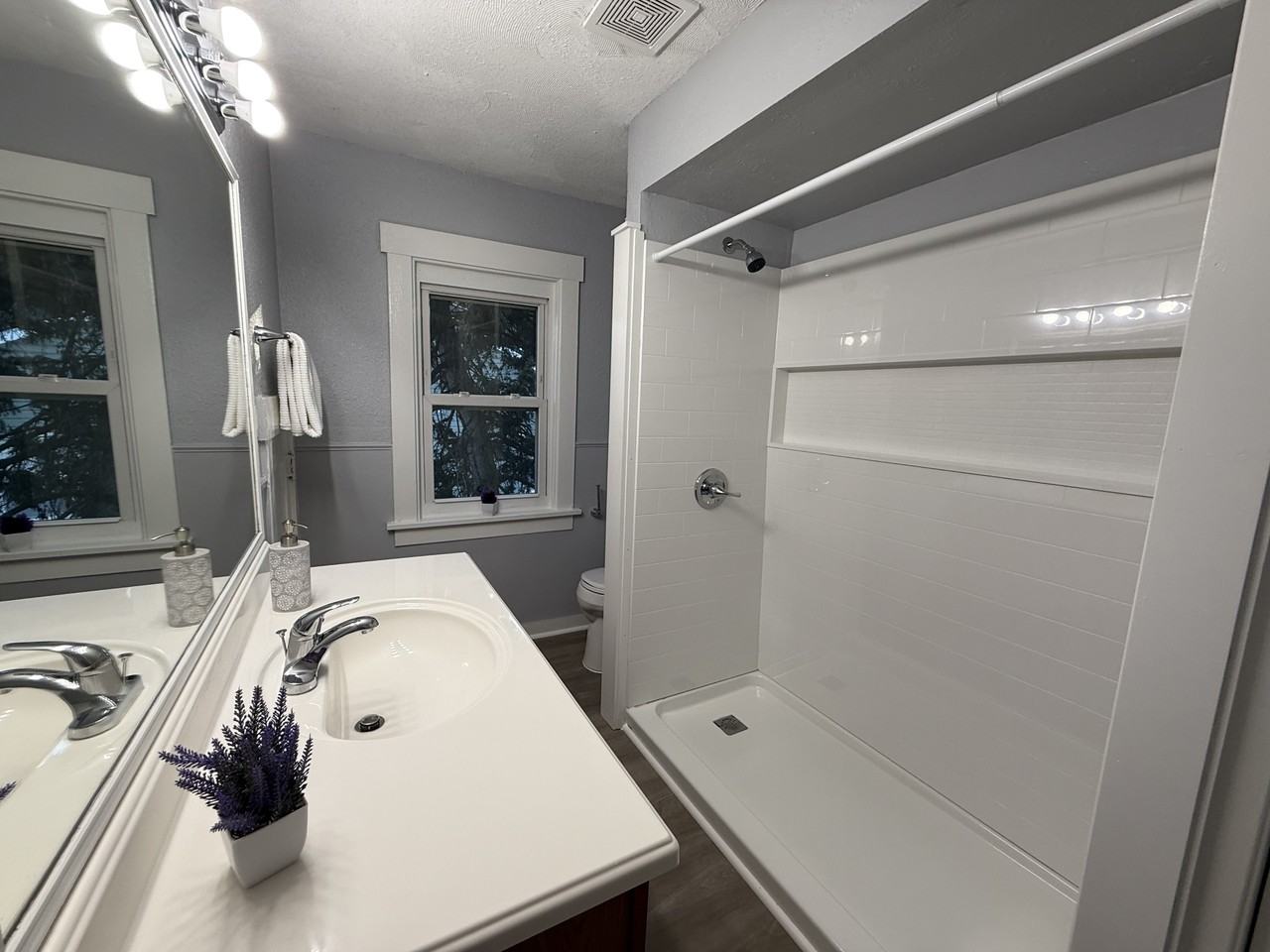 1228 Oakland Ave #1 - Photo 5 of 10