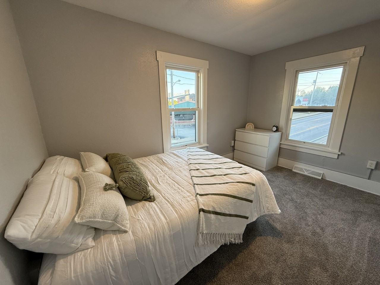 1228 Oakland Ave #1 - Photo 7 of 10