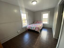 featured image of 275 S 7th St #1