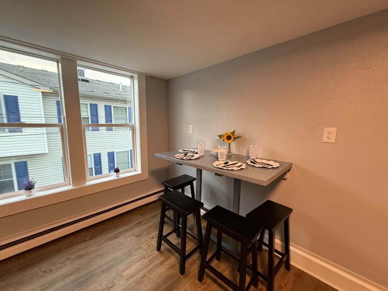 37 S 10th St #1 - Photo 3 of 10