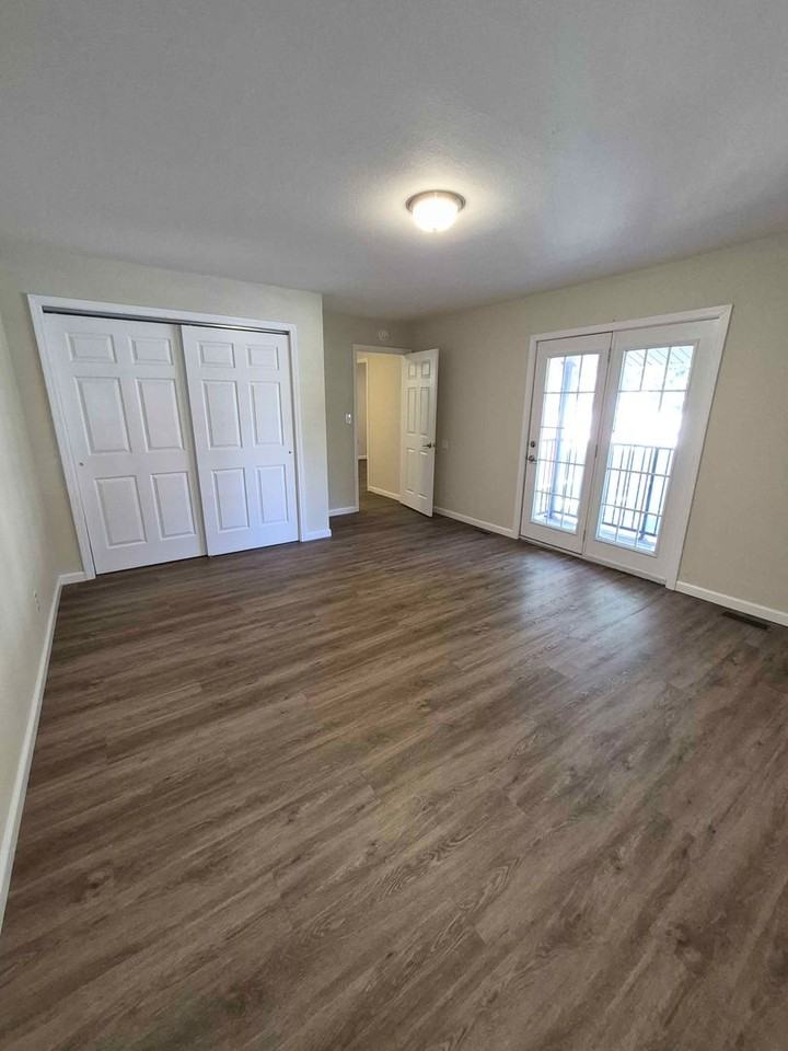 501 501 W Fannetta - 02 #02 - Photo 5 of 10