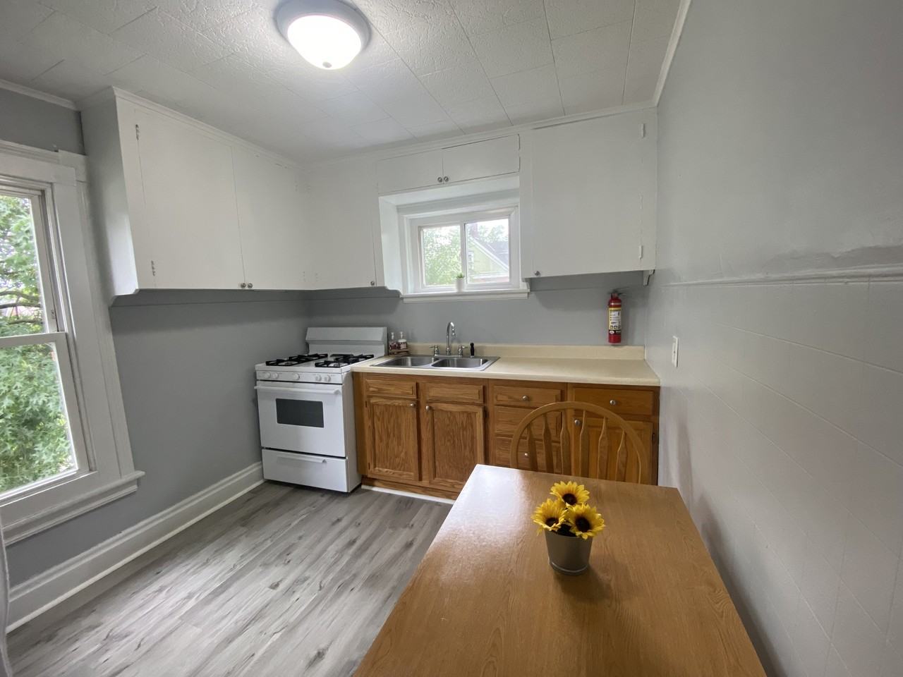 460 Maryland Way #1 - Photo 5 of 7