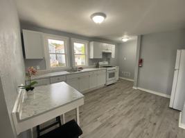 featured image of 633 South Ave #1