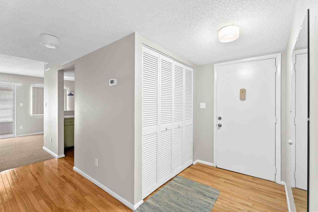 543 Fairways Dr #1 - Photo 4 of 11