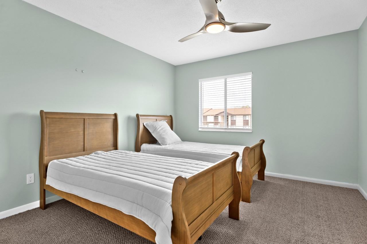 543 Fairways Dr #1 - Photo 6 of 11