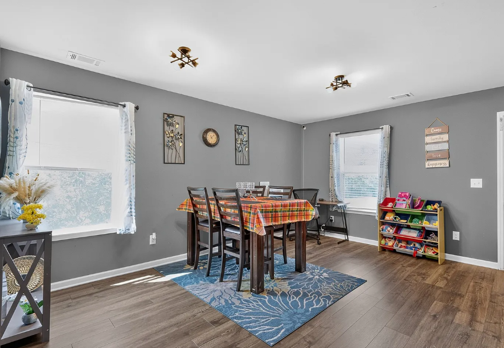 200 Renwick Dr #1 - Photo 7 of 11