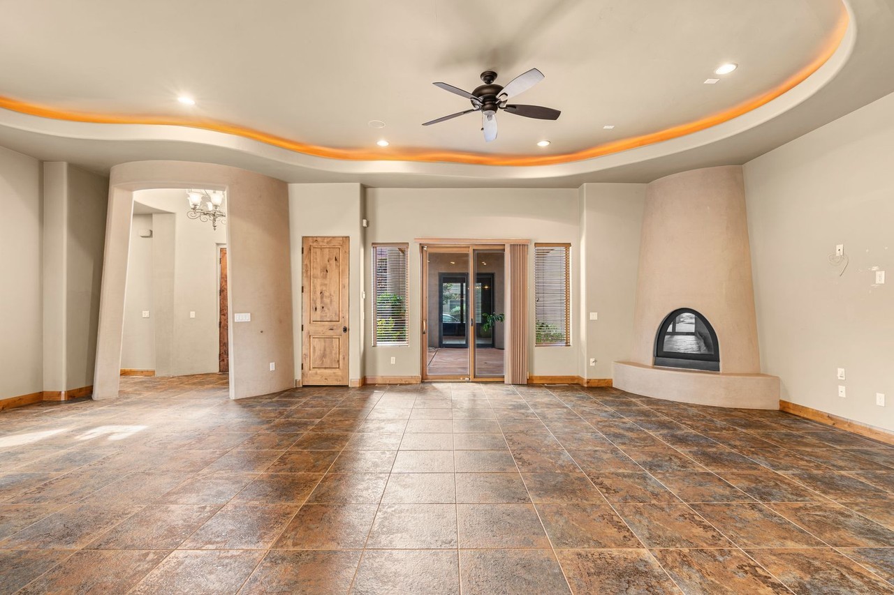 3052 N Snow Canyon Pkwy - Photo 3 of 40
