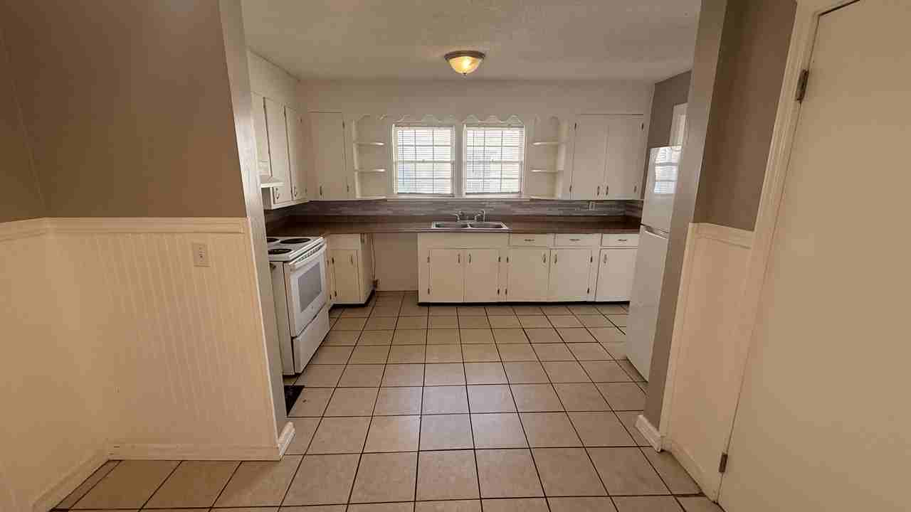 1621 31st Street Ensley #1 - Photo 3 of 10