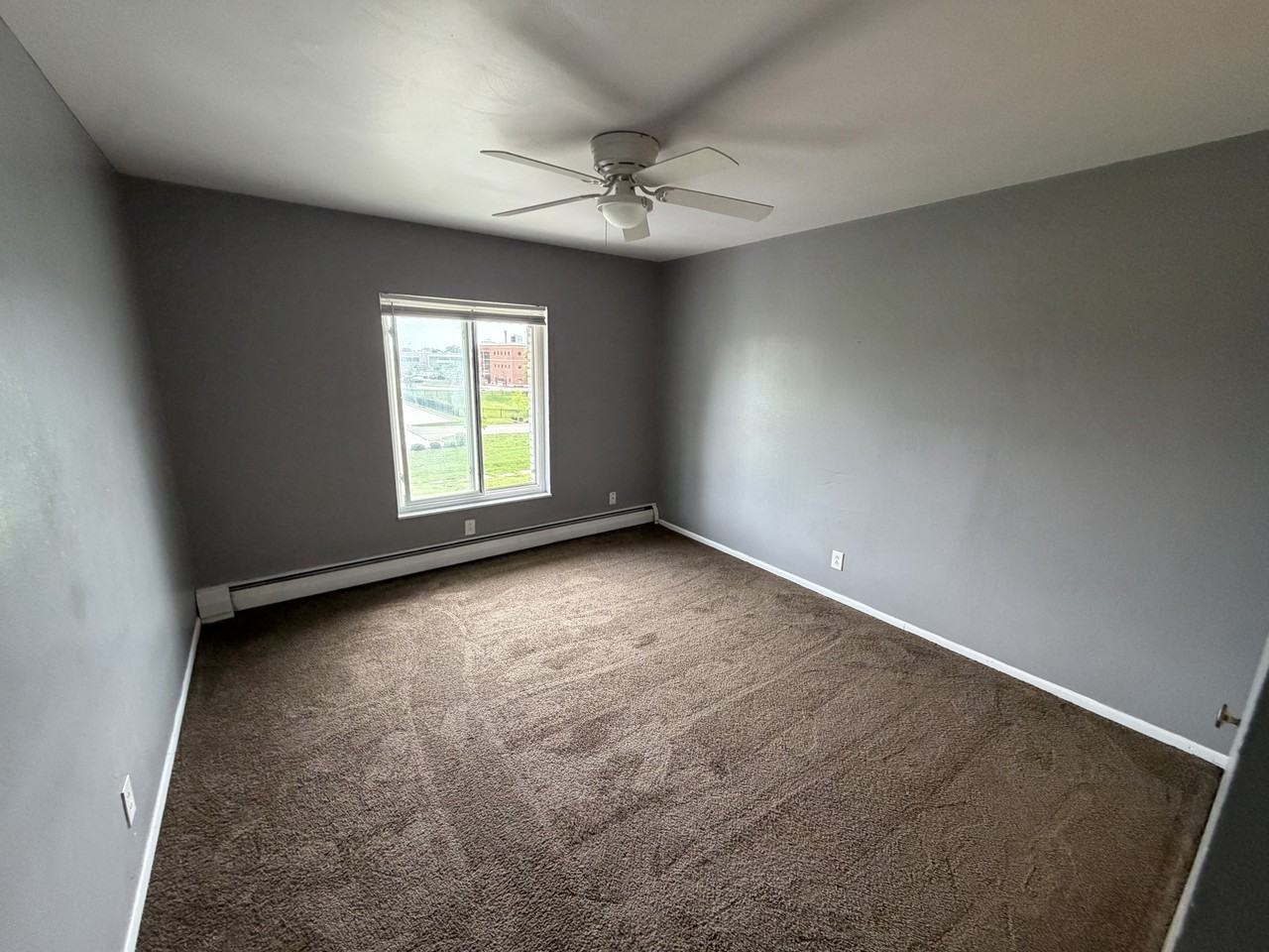 3161 Northwood Ave #33 - Photo 6 of 7