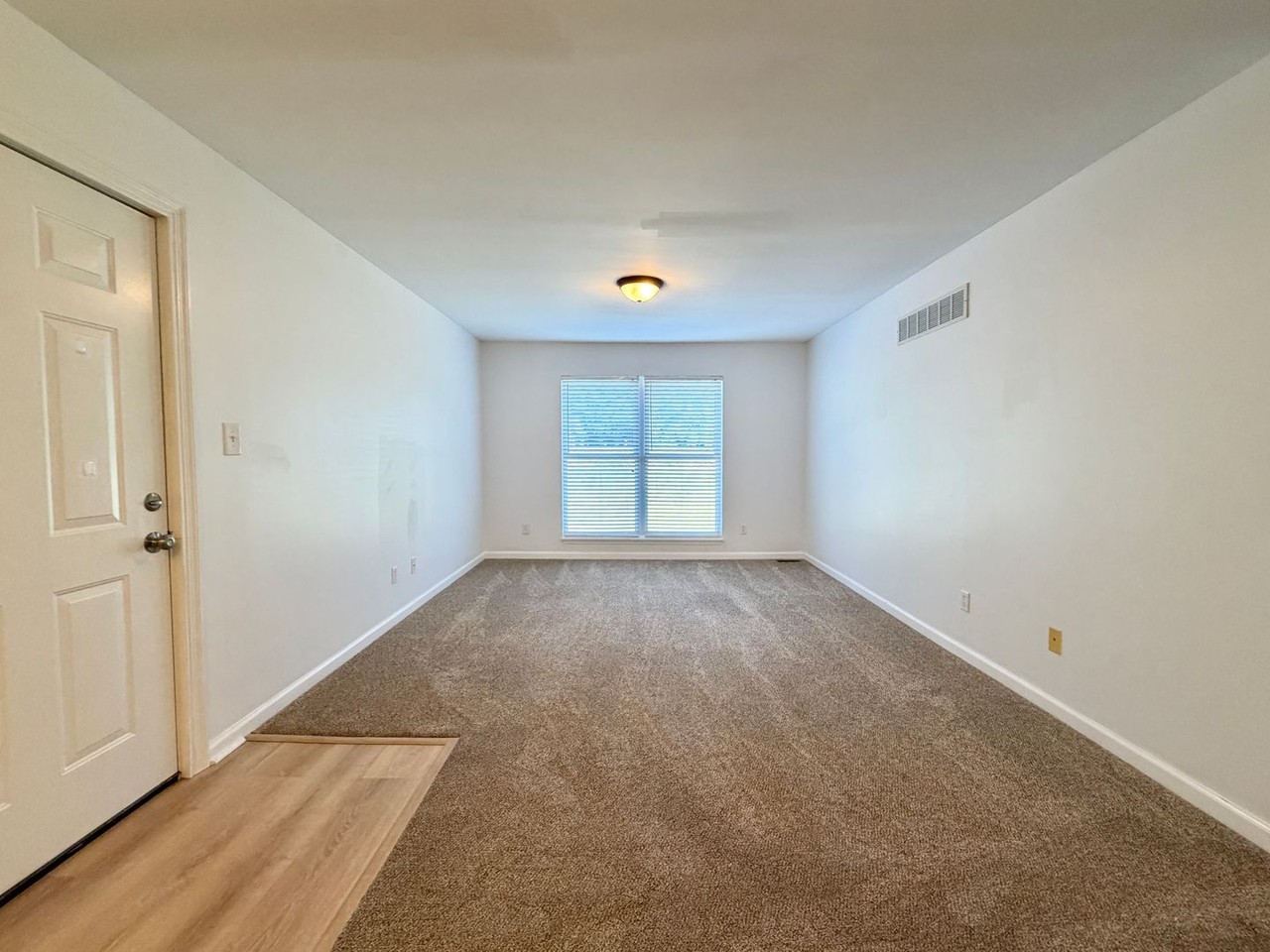 Chesterfield Parkview Condos - Photo 2 of 50