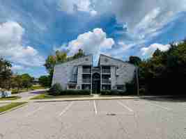 featured image of 509 Sunridge Dr Apt K #Apt K
