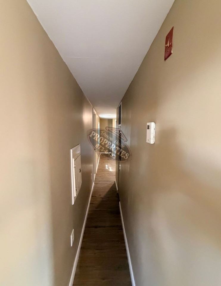 7 Baker - Photo 3 of 12