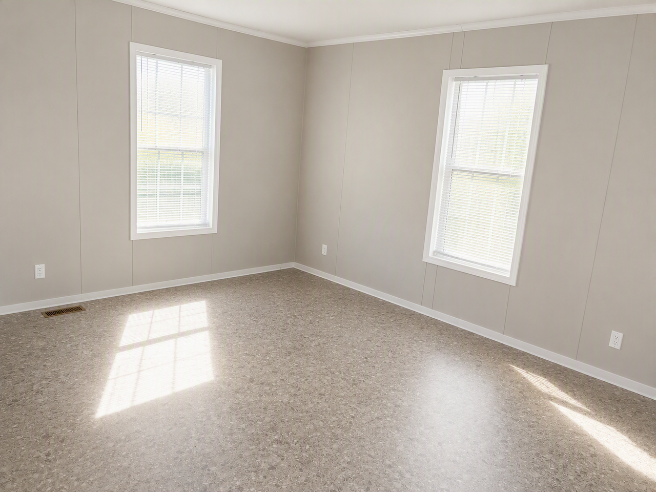 333 E Lakewood Blvd #82 - Photo 5 of 21