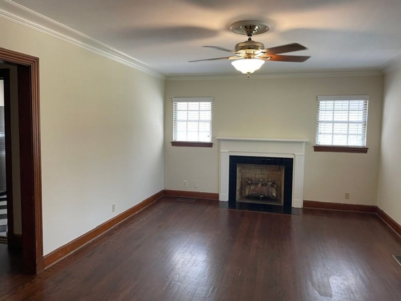 1723 5th Ave - Photo 2 of 13