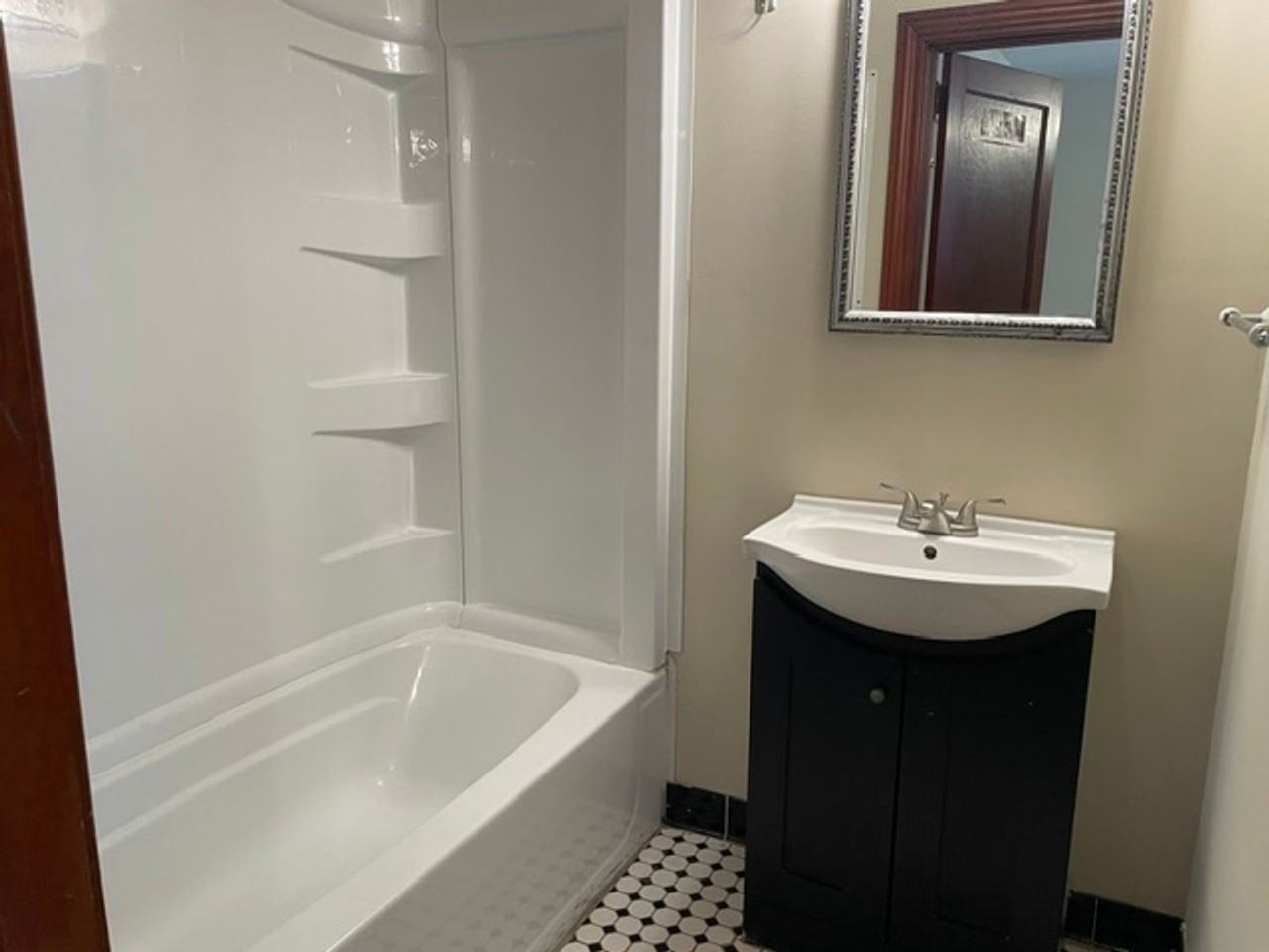 1723 5th Ave - Photo 6 of 13
