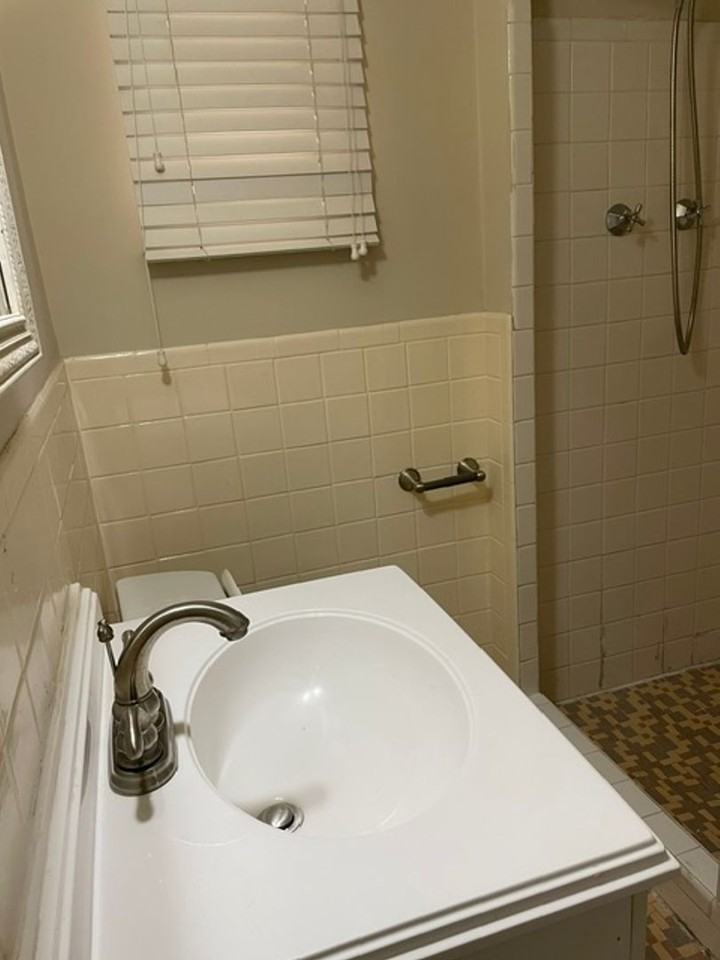 1723 5th Ave - Photo 7 of 13