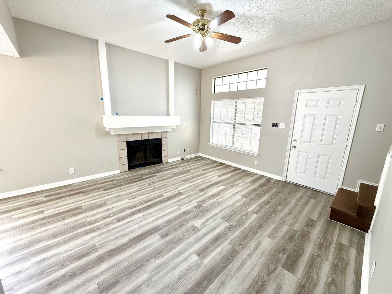 4138 Mystic Sunrise Dr - Photo 4 of 22