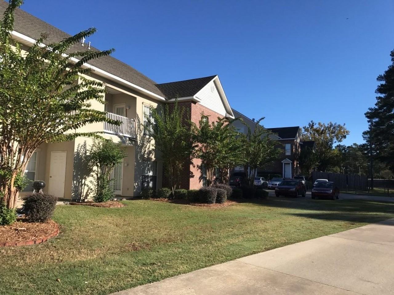 303 Penny Ln