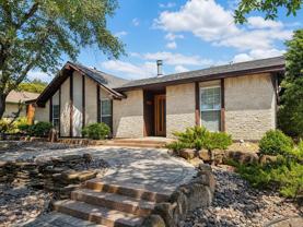 11067 Wallbrook Dr - Photo 1 of 1