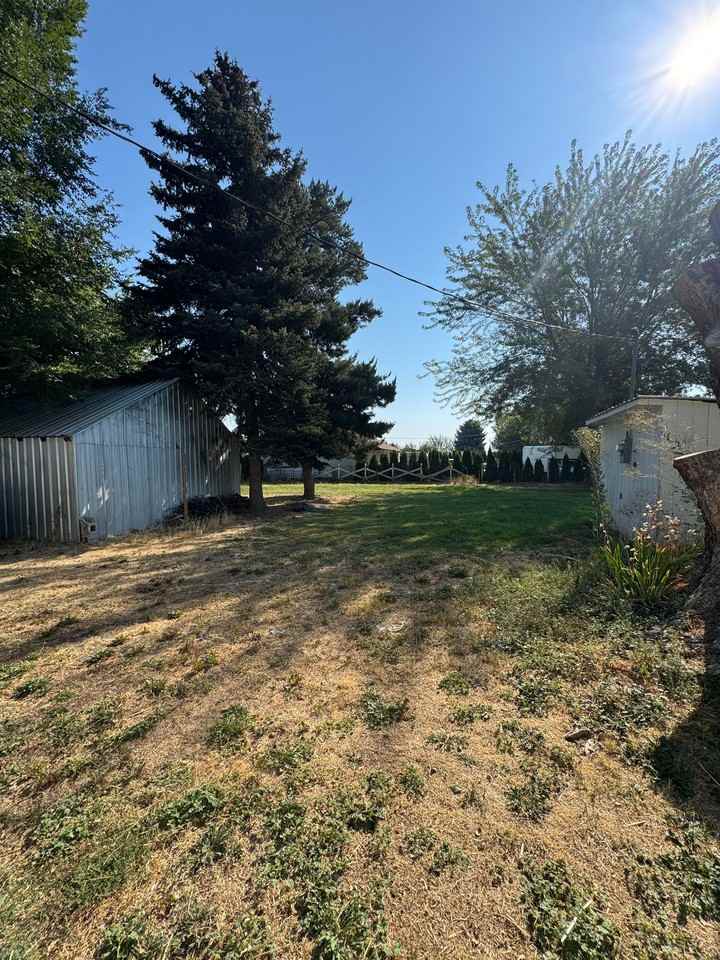 2713 S 34th Avenue - Photo 3 of 11