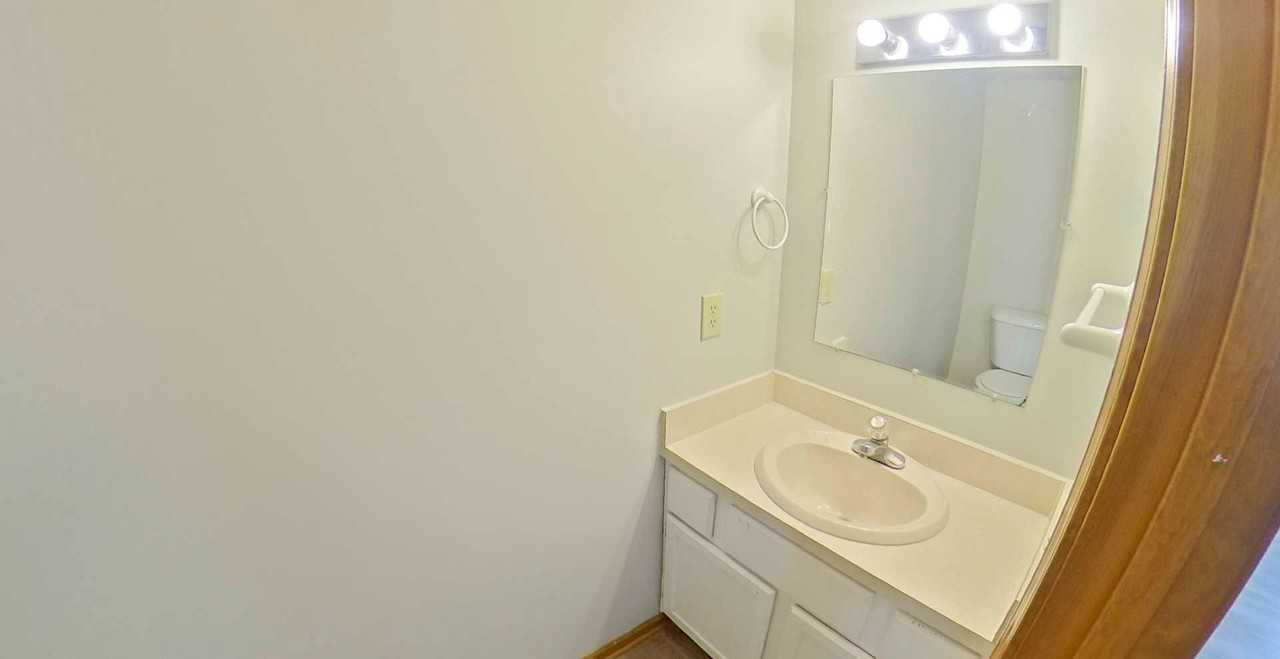 2507 Candlewood Dr - Photo 5 of 10