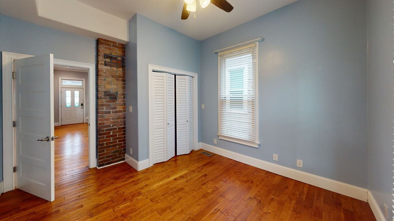 1644 Forest Ave - Photo 7 of 22