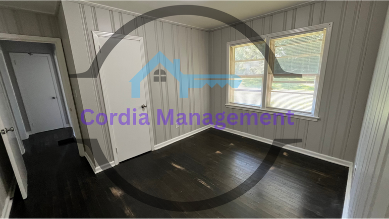 203 Meador Way Se - Photo 4 of 11