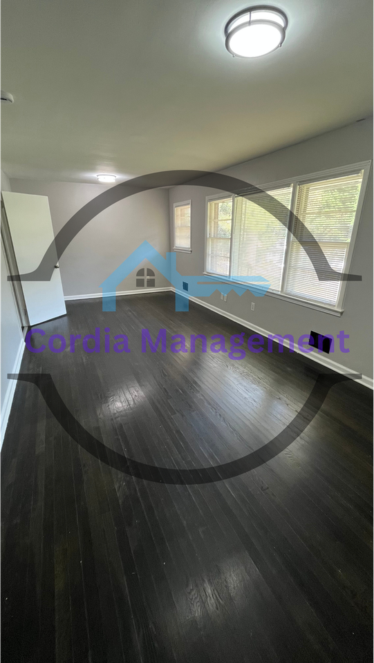 203 Meador Way Se - Photo 5 of 11