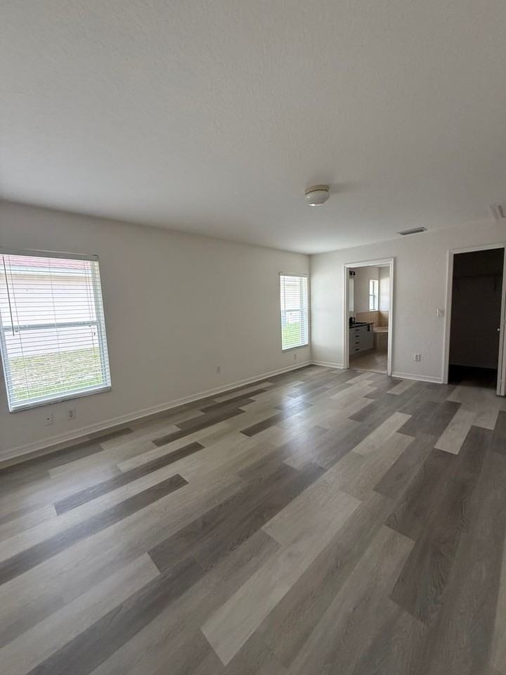 8161 Sw 128th Loop - Photo 7 of 14
