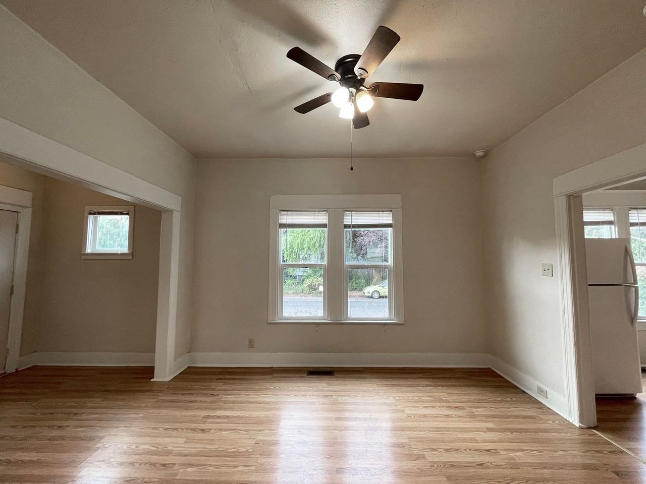 4003 Ne 7th Ave - Photo 3 of 16